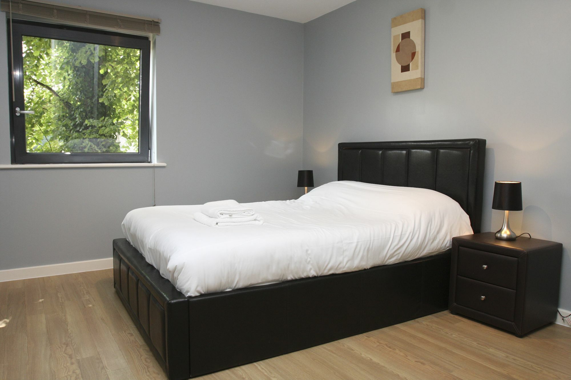 Letting Serviced Apartments - Flanders Court, Watford Town Centre ภายนอก รูปภาพ